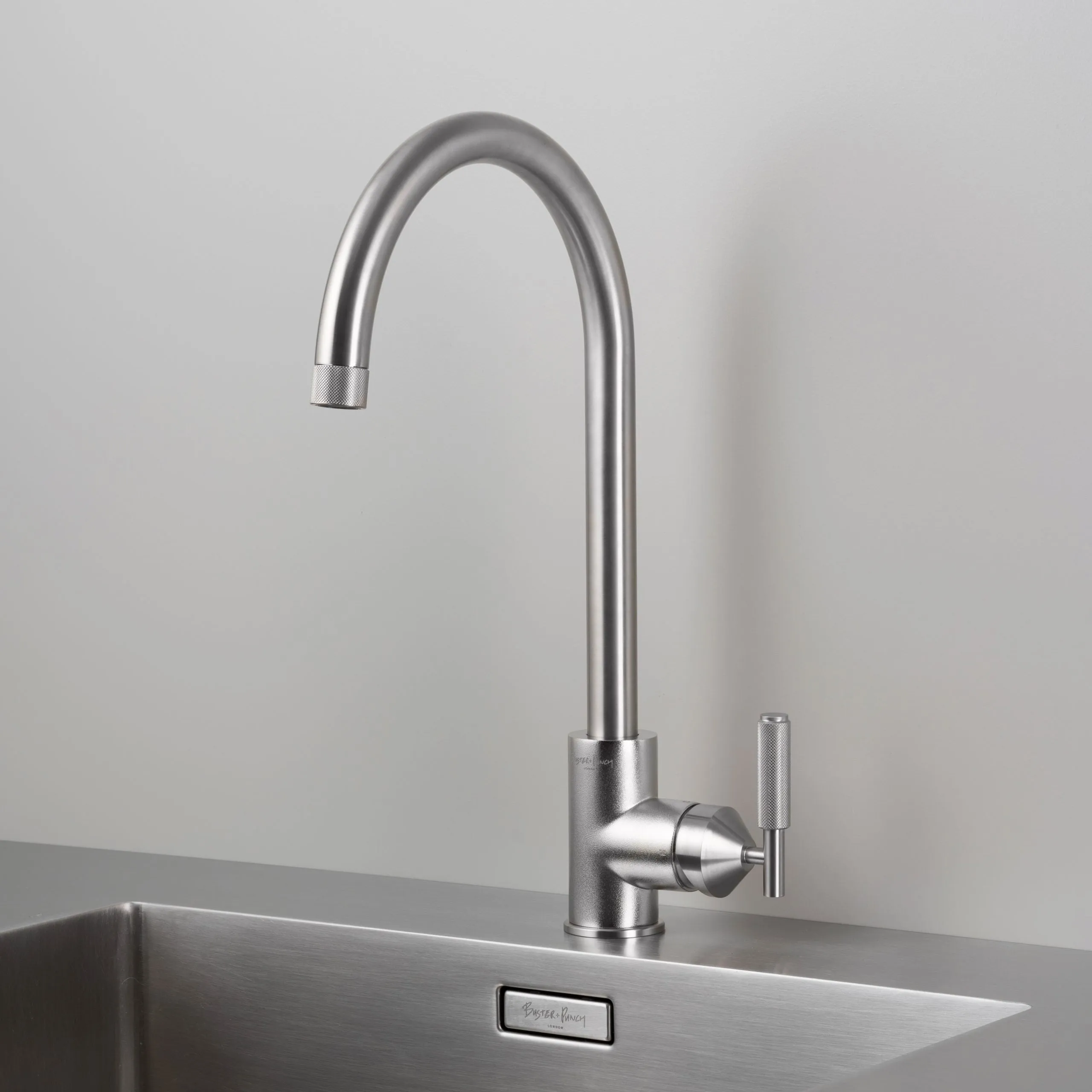 Buster   Punch Kitchen Faucet | Mixer | Cross