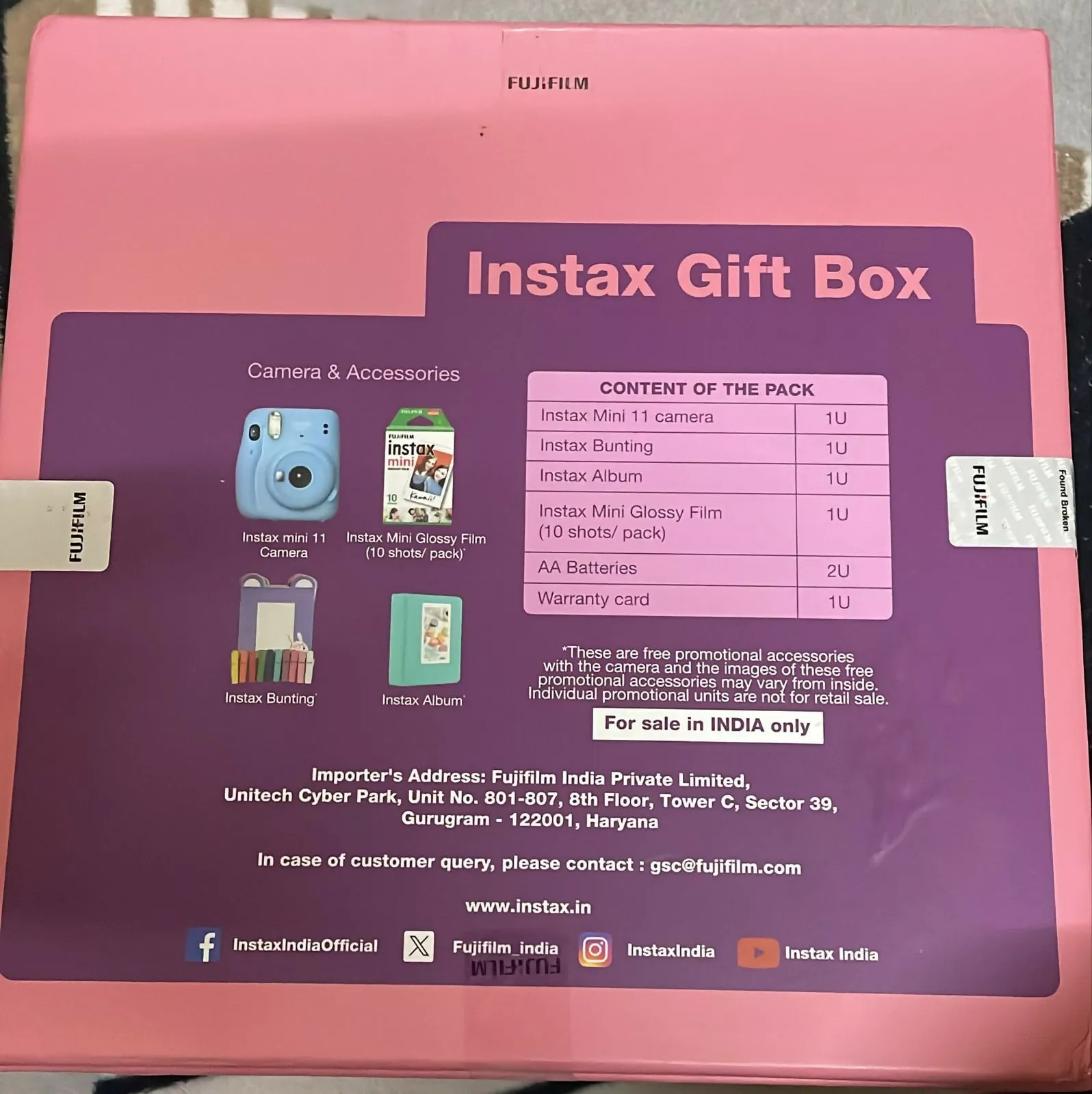 Fujifilm Instax Mini 11 Instant Camera (Sky Blue) Gift Box with 10 Shots (Seal Pack)