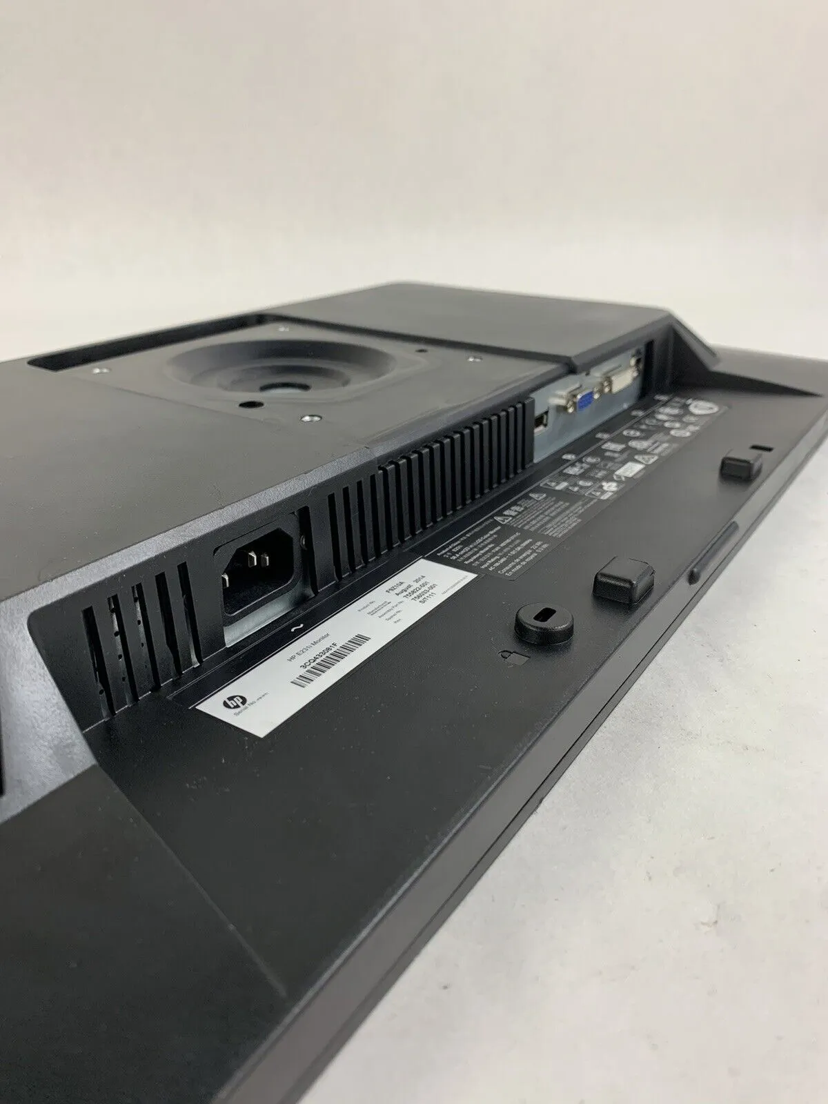 HP E231i 23" Monitor DP VGA Grade B No Stand Included