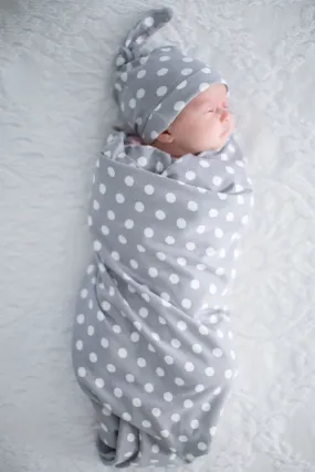 Lisa Swaddle Blanket & Newborn Hat Set