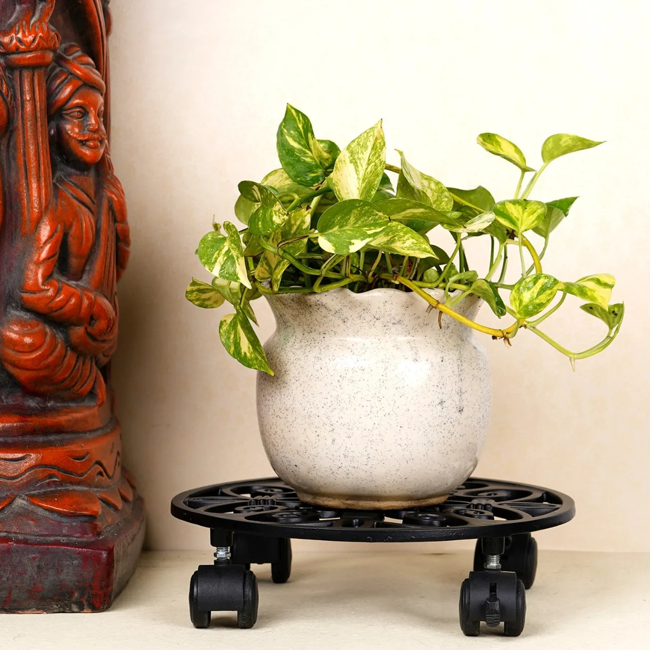 Rolla Metal Plant Stand