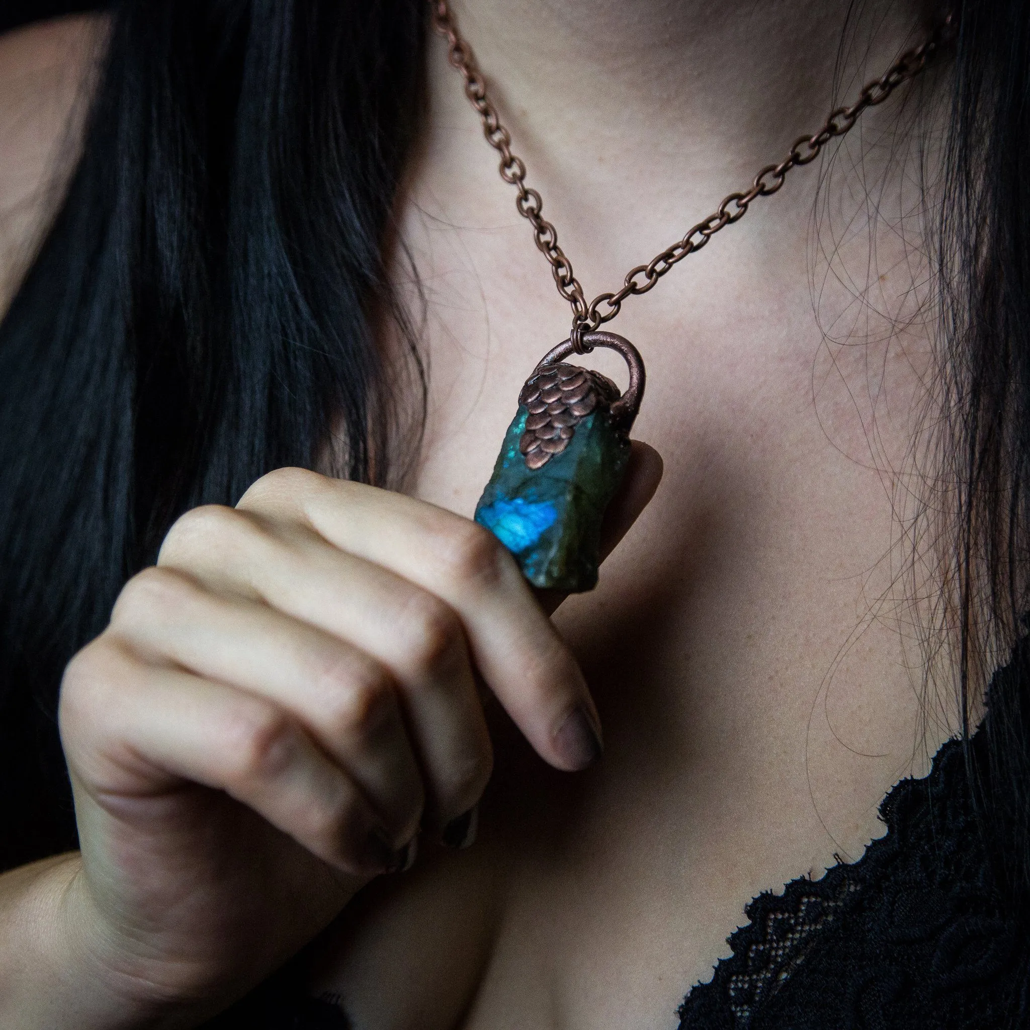 Scaled | Blue Labradorite Chunk